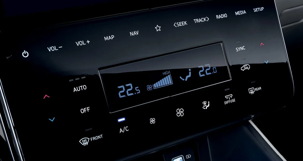 nx4 gen lhd interior full auto air condition cmyk 1 1 - Tecnología